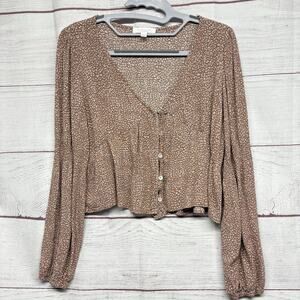 Kirious tan animal print Deep V cropped top button size L